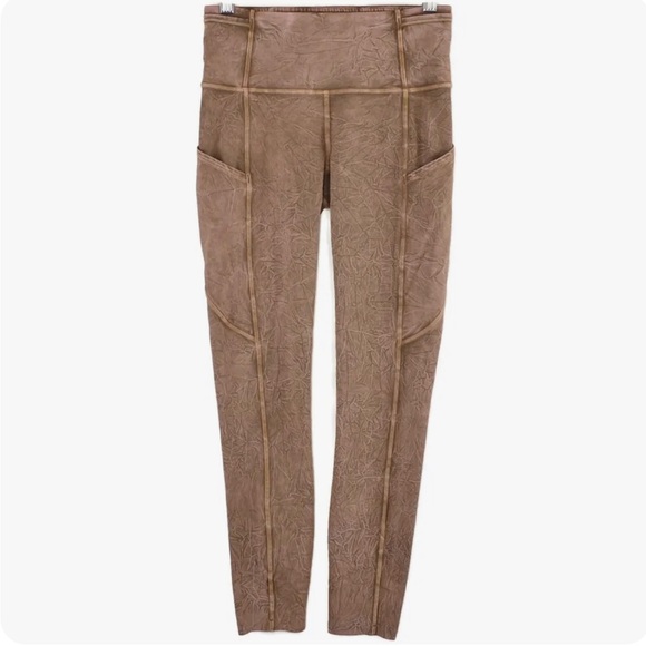 Lululemon Fast and Free Tight II Ice Dye Leggings - Picture 3 of 9